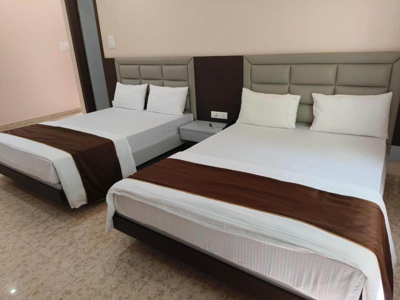 Jorhāt Jaanki Farms & Resorts מראה חיצוני תמונה