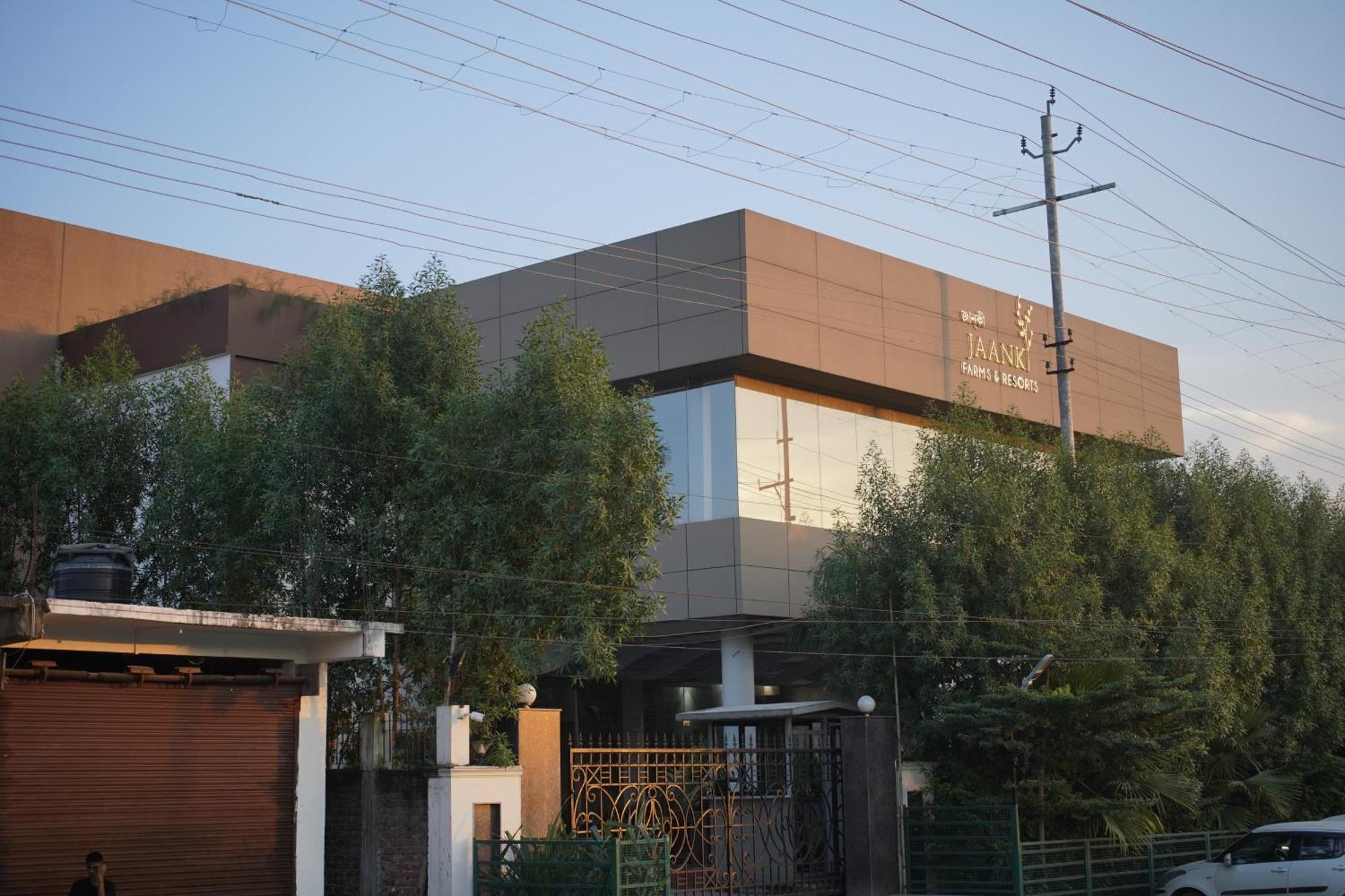 Jorhāt Jaanki Farms & Resorts מראה חיצוני תמונה