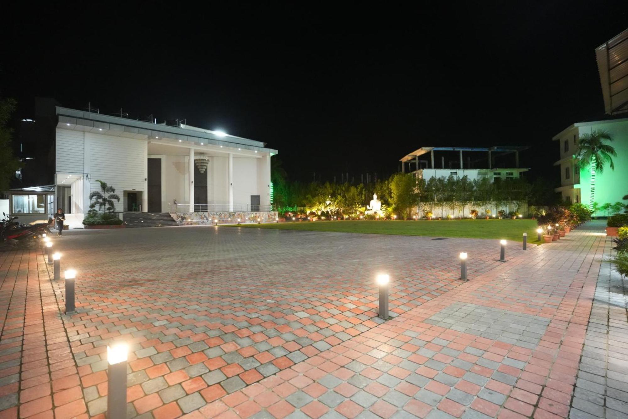 Jorhāt Jaanki Farms & Resorts מראה חיצוני תמונה